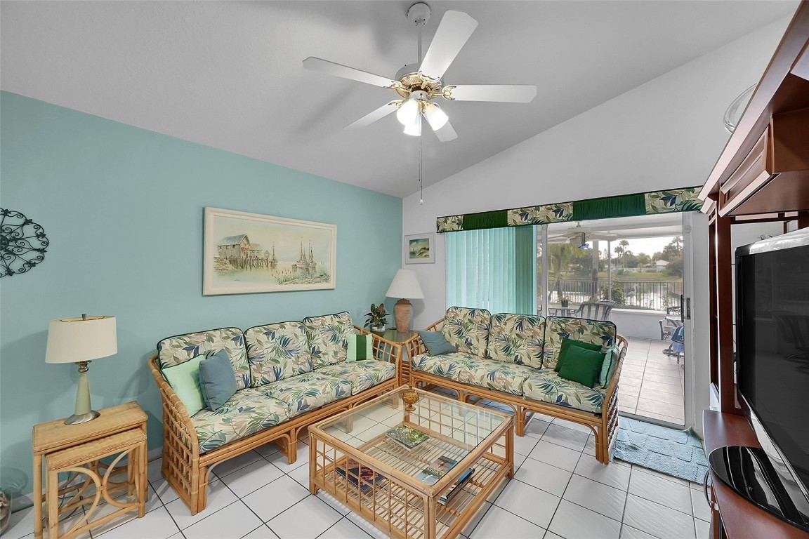 Coquina Lakes II 122-29 B - Residential