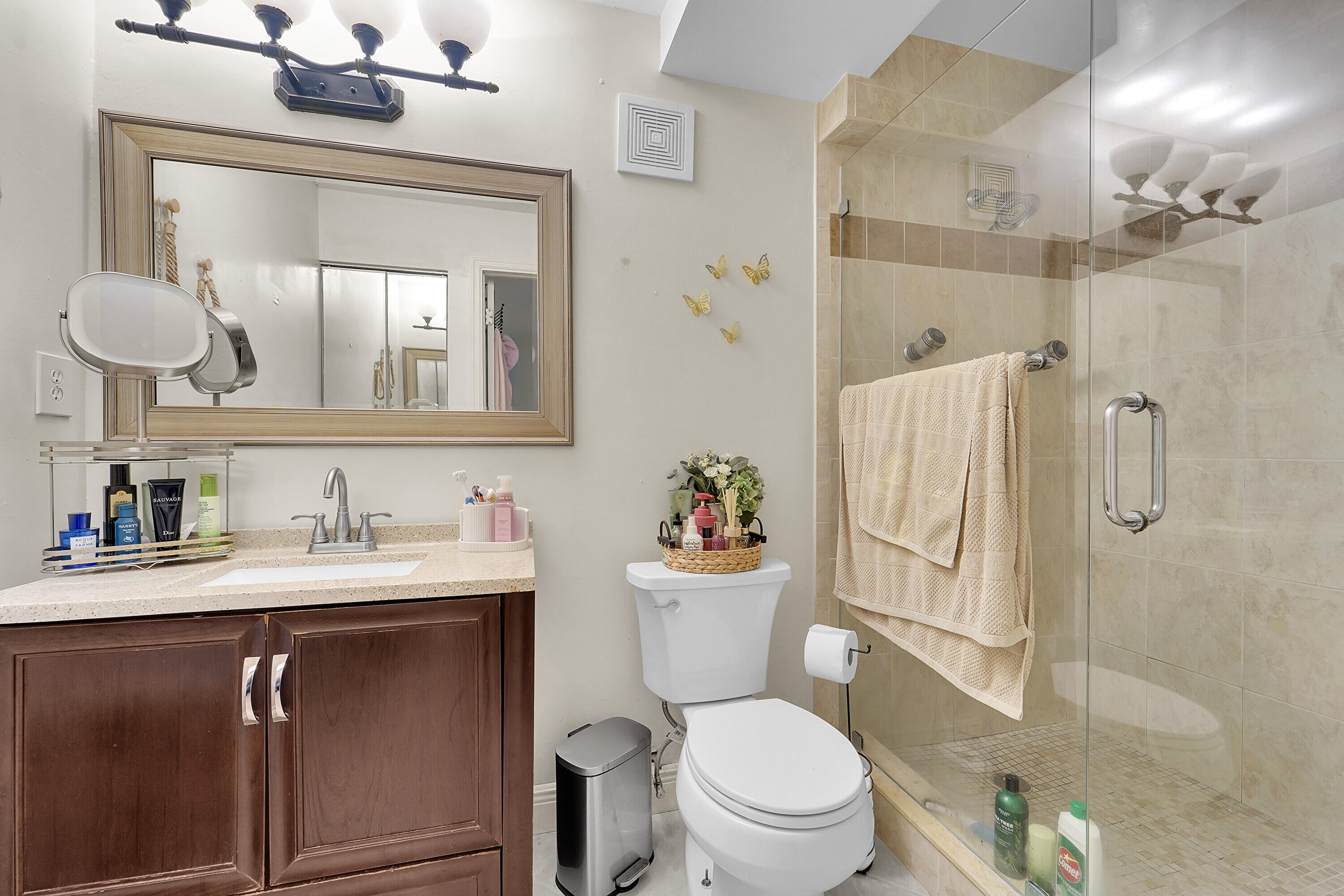 WIMBLEDON AT JACARANDA CONDO - Residential Lease