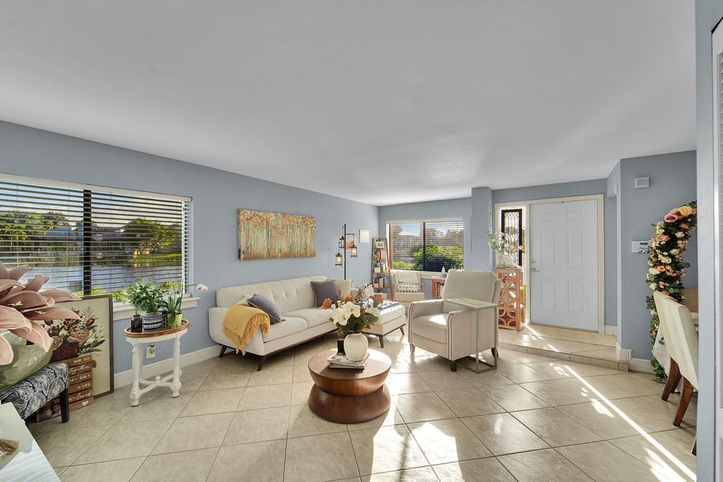 Photo of 261 Wimbledon Lake Drive, Plantation, FL 33324 (MLS # B26002793)