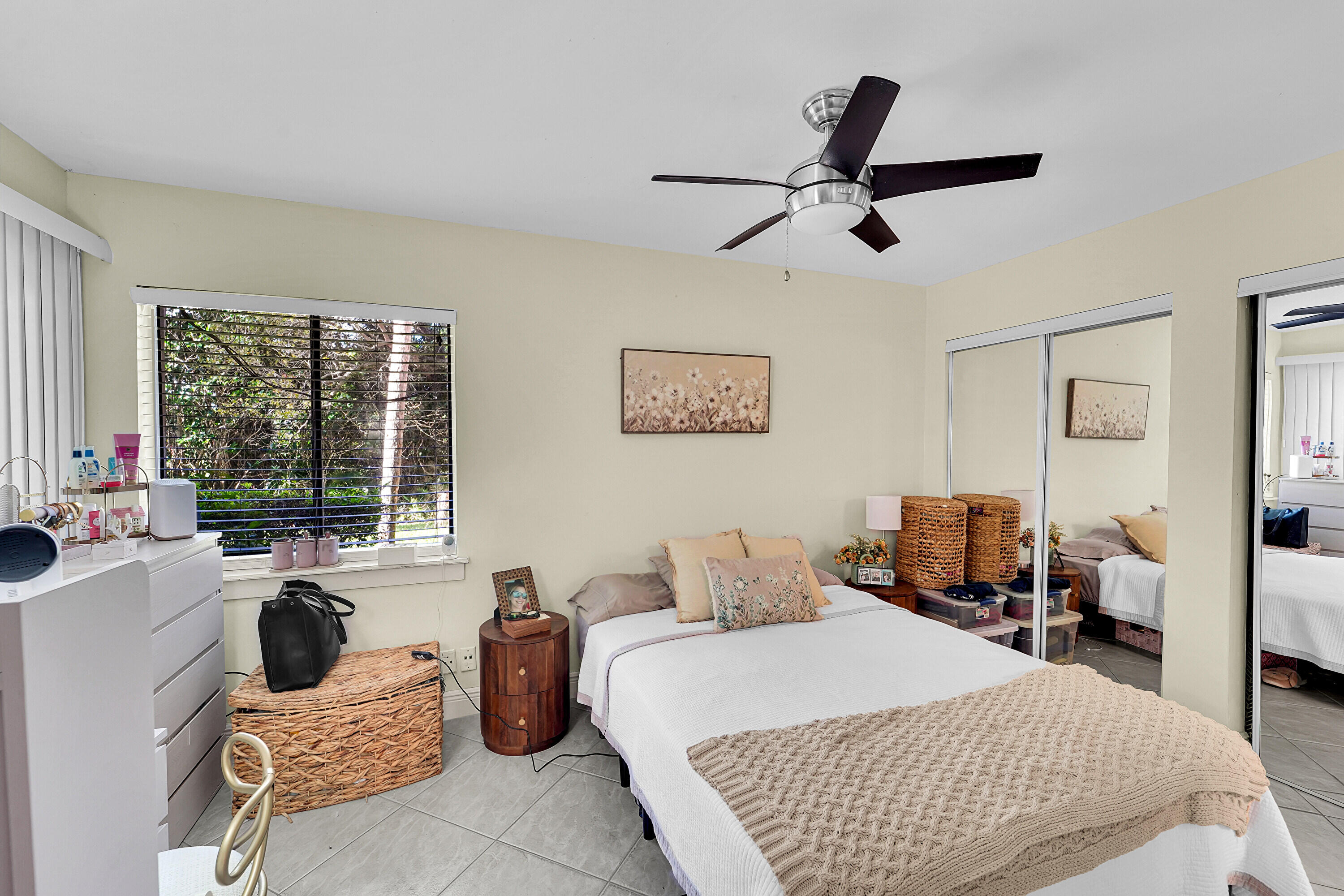 WIMBLEDON AT JACARANDA CONDO - Residential Lease