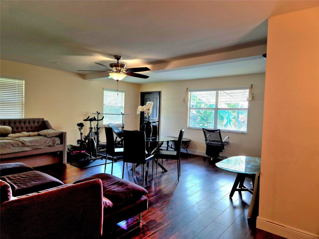 Paradise Gardens Sec 3 72 - Residential