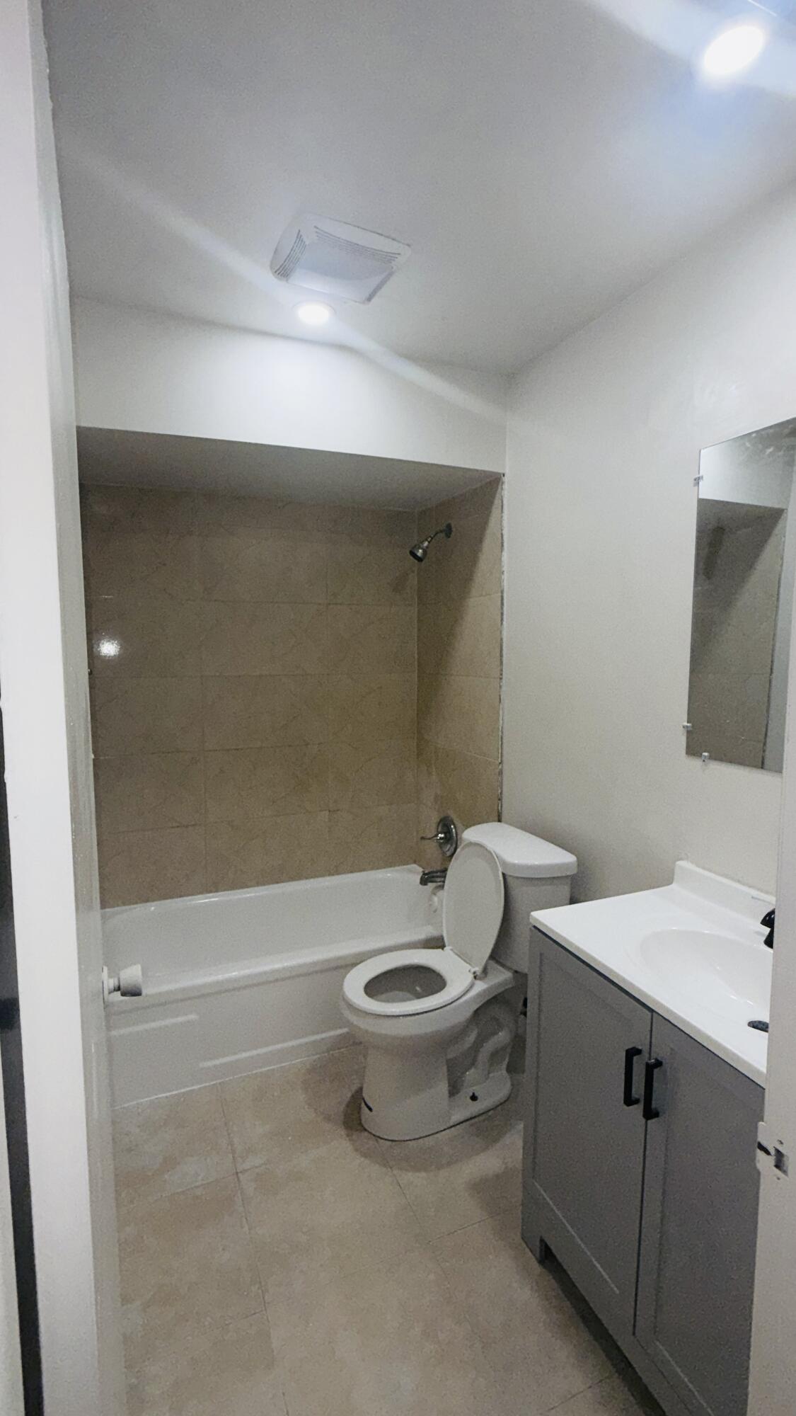 FOREST HILL GARDENS CONDO - Residential Lease