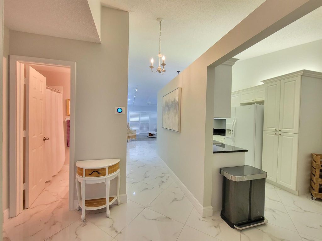 Photo of 1072 Keystone Drive #E, Jupiter, FL 33458 (MLS # R10902900)