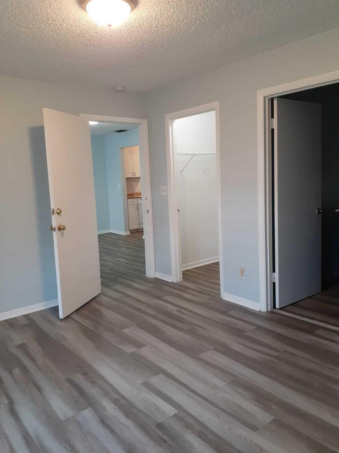 SUMMIT VILLAS CONDO - Residential Lease