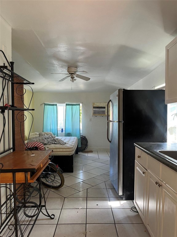 Hollywood 1-21 B - Residential Income