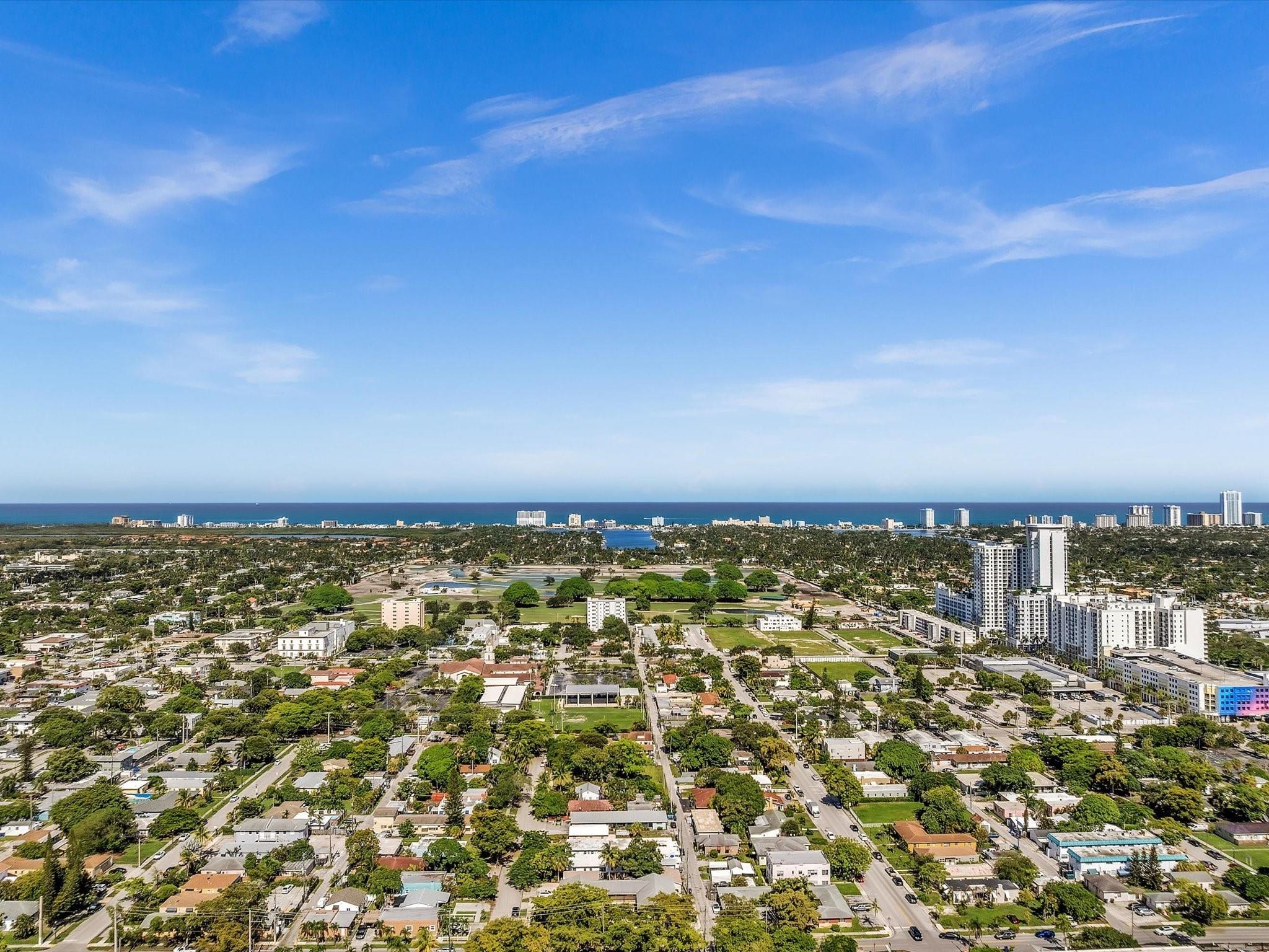 Hollywood 1-21 B - Residential Income