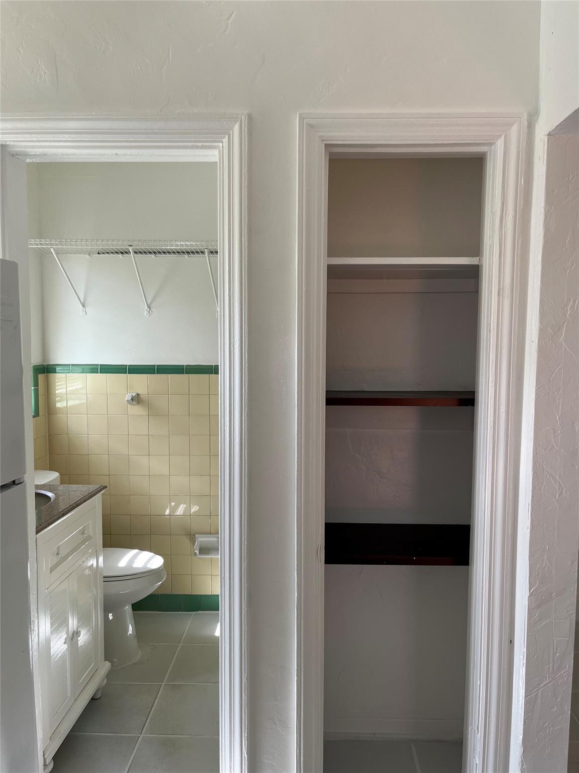 Hollywood 1-21 B - Residential Income