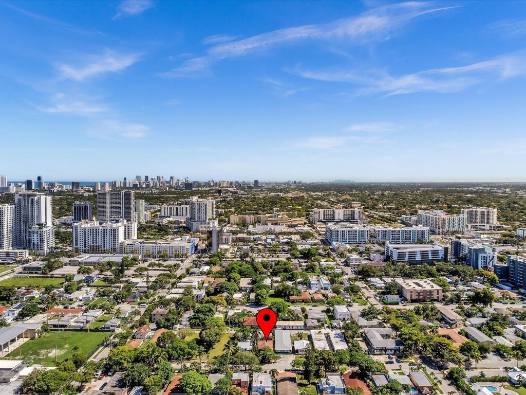 Hollywood 1-21 B - Residential Income