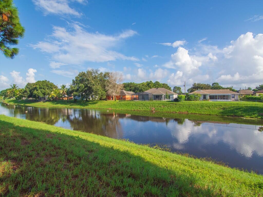 PORT ST LUCIE SECTION 41 - Land
