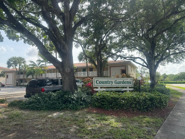 3211 NW 103rd Terrace 106-c