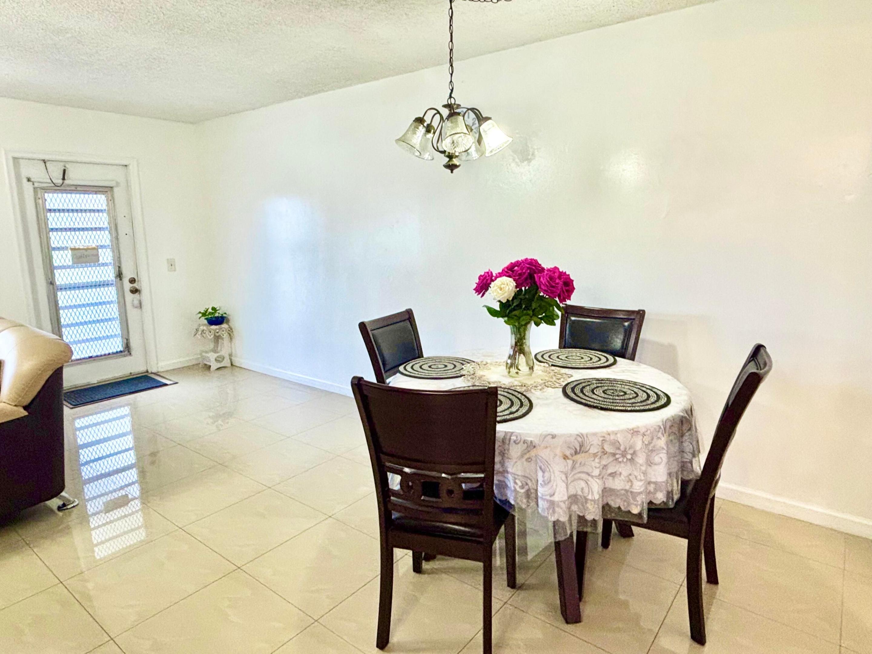 FARNHAM I CONDO - Residential