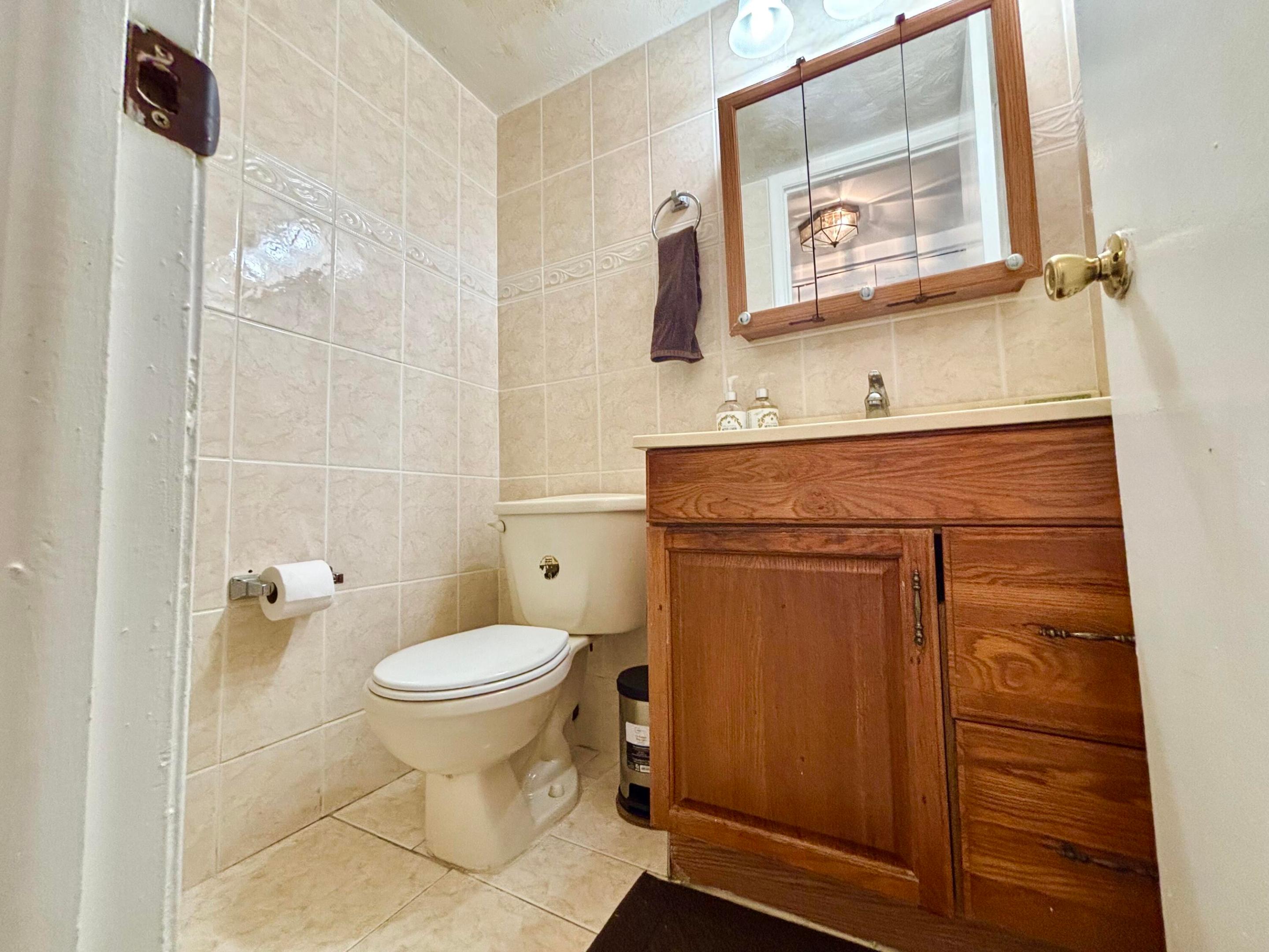 FARNHAM I CONDO - Residential