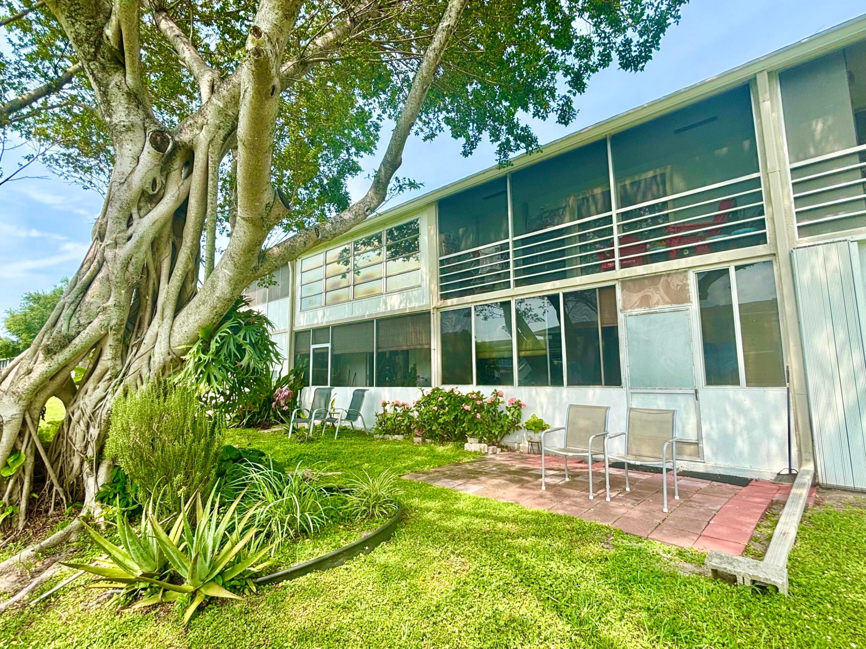 FARNHAM I CONDO - Residential