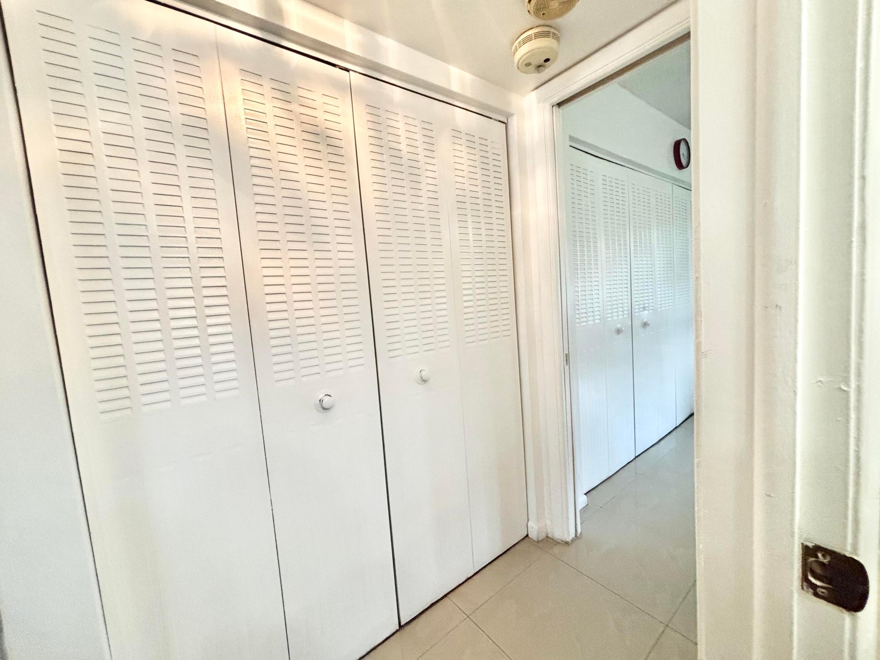 FARNHAM I CONDO - Residential