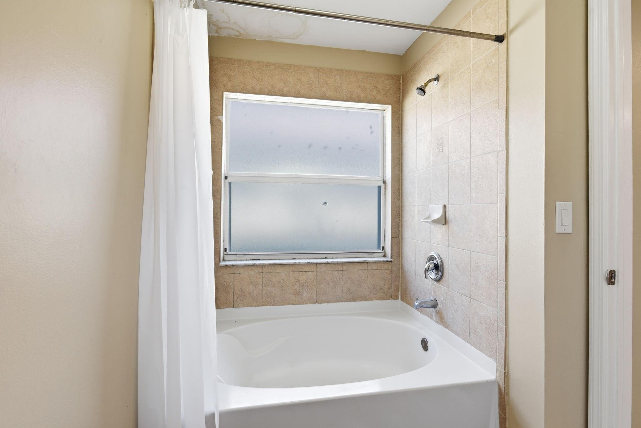 Abel Homes At Cambridge E - Residential