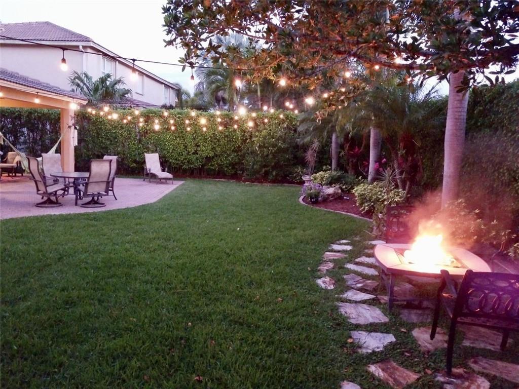 ISLES AT WESTON - Residential