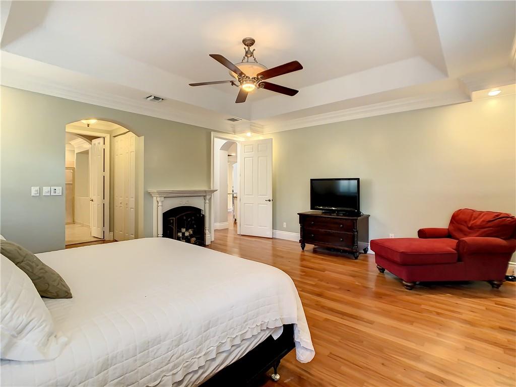 ISLES AT WESTON - Residential