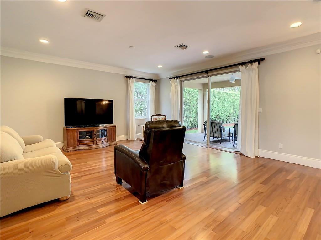 ISLES AT WESTON - Residential