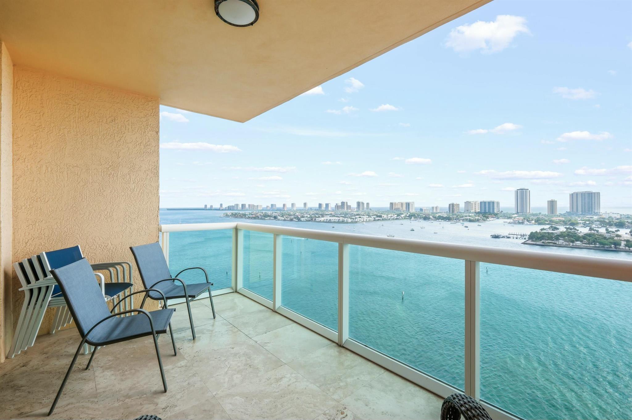2640 Lake Shore Drive E 1710