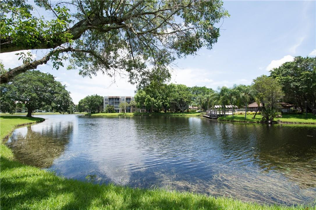 Lagoon Place - Residential