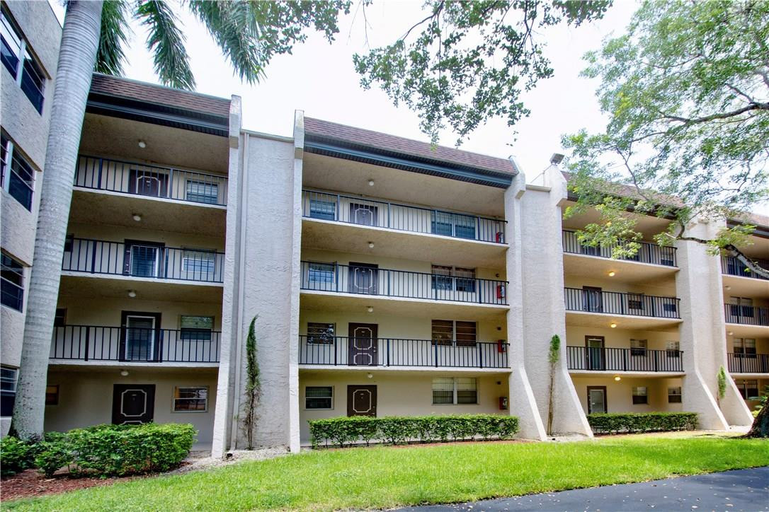 Lagoon Place - Residential