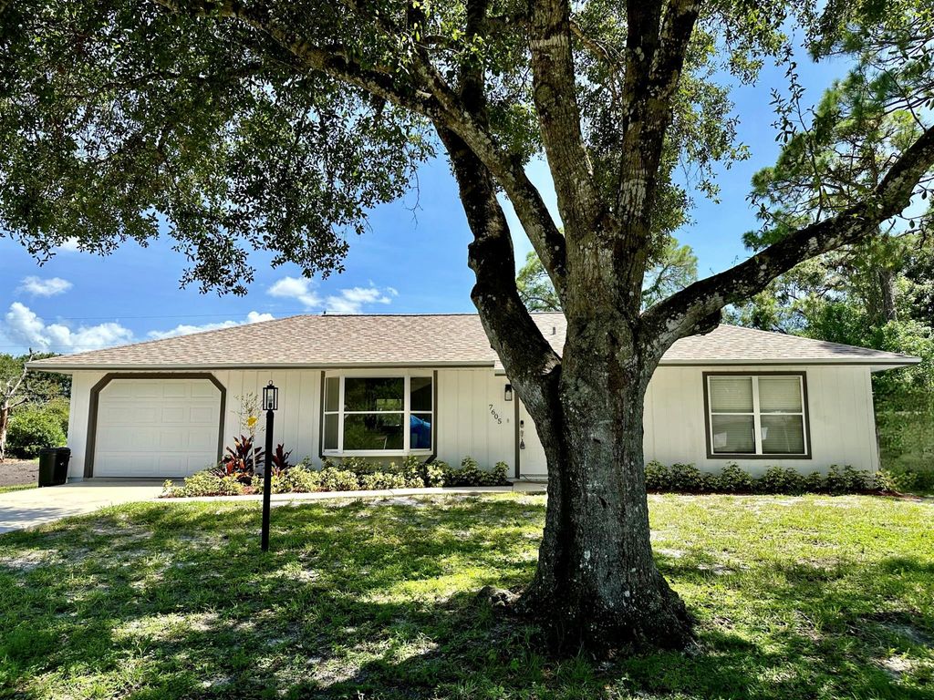 Photo of 7605 San Carlos Drive, Fort Pierce, FL 34951 (MLS # R10888782)