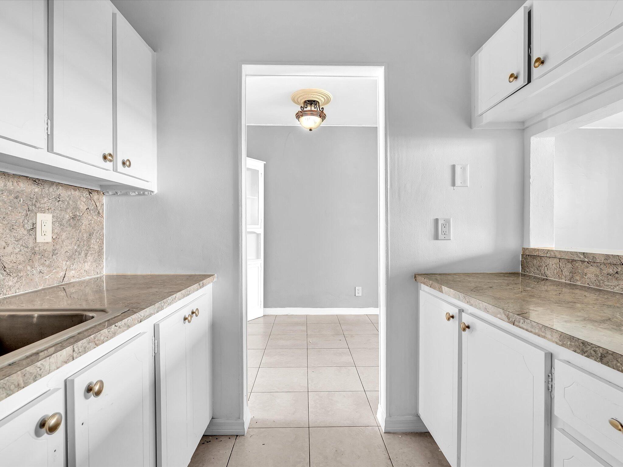 2915 Plunkett Street 5d