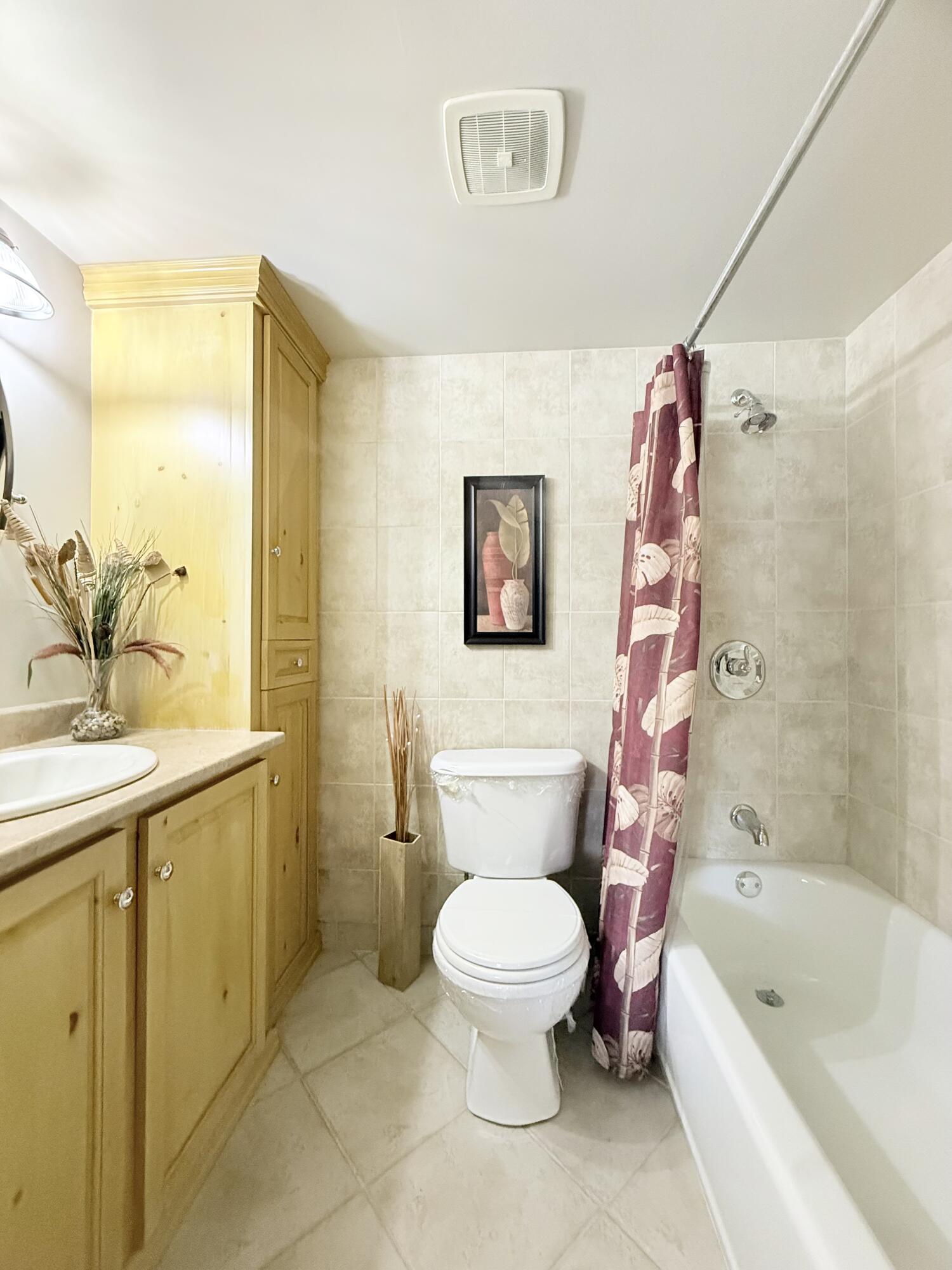 TILFORD H CONDO - Residential