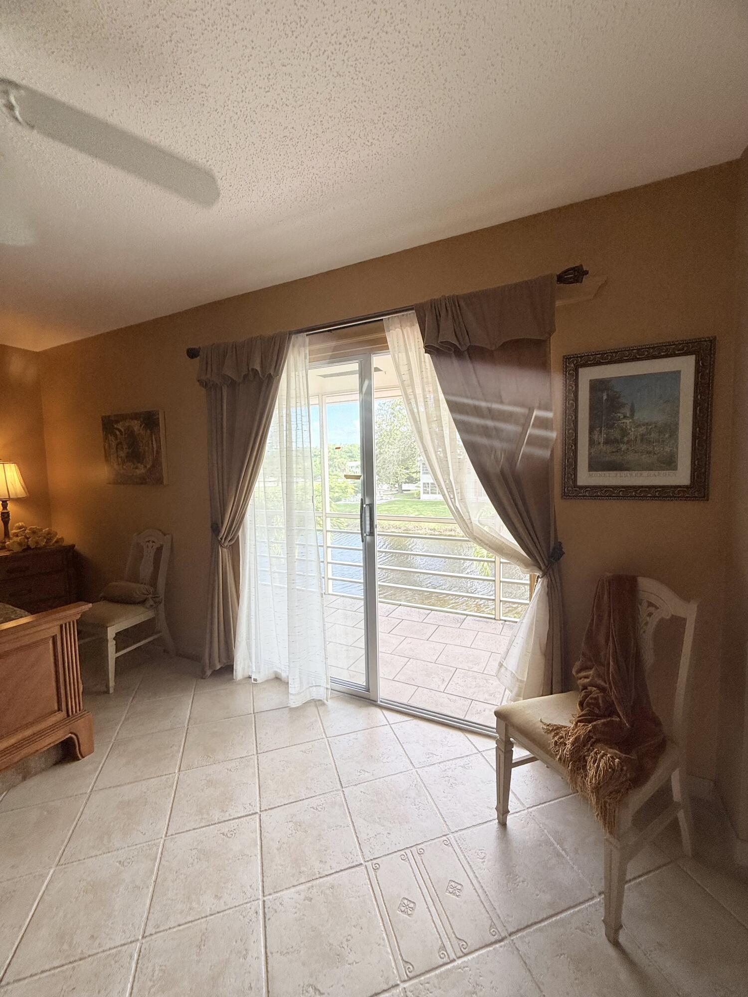 TILFORD H CONDO - Residential
