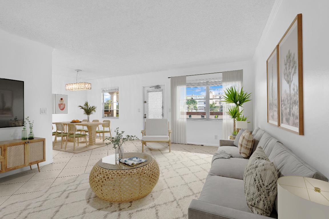 View photos, virtual tours, details... 2043 Cornwall C 2043