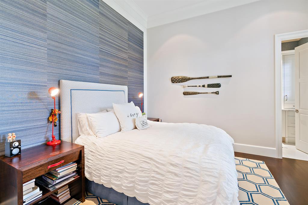 Old Palm - Residential