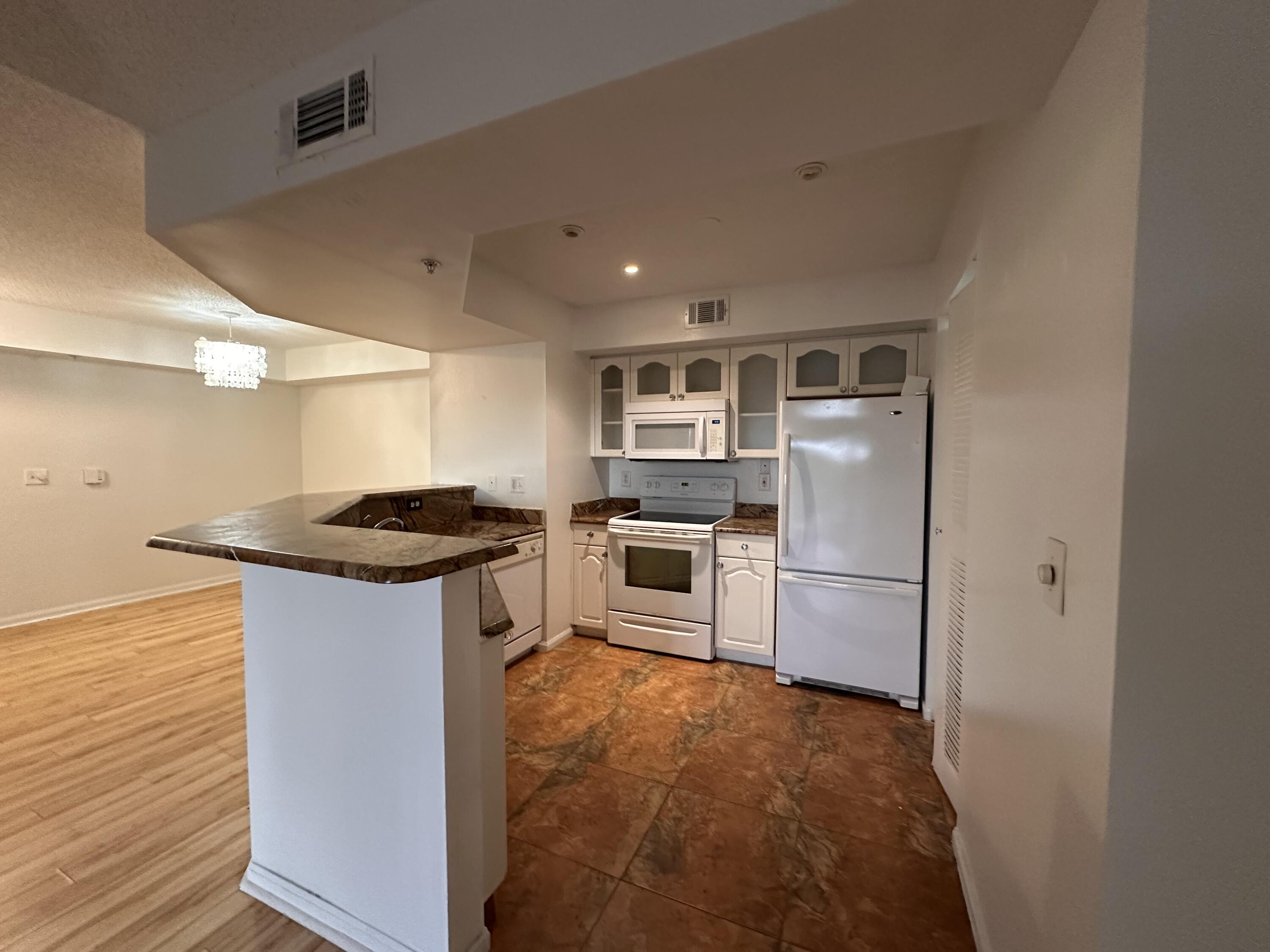 PORTOFINO AT JENSEN BEACH - Residential Lease