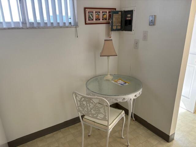 LAKE CLARKE GARDENS CONDO 5 - Residential