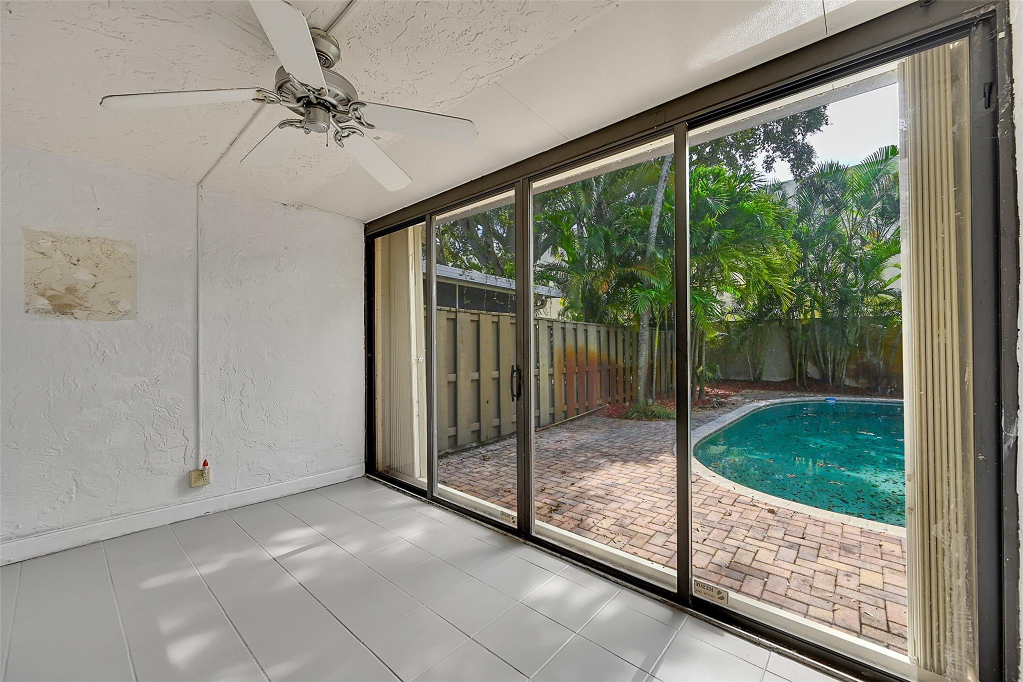 Woodlands of Deer Creek - Residential