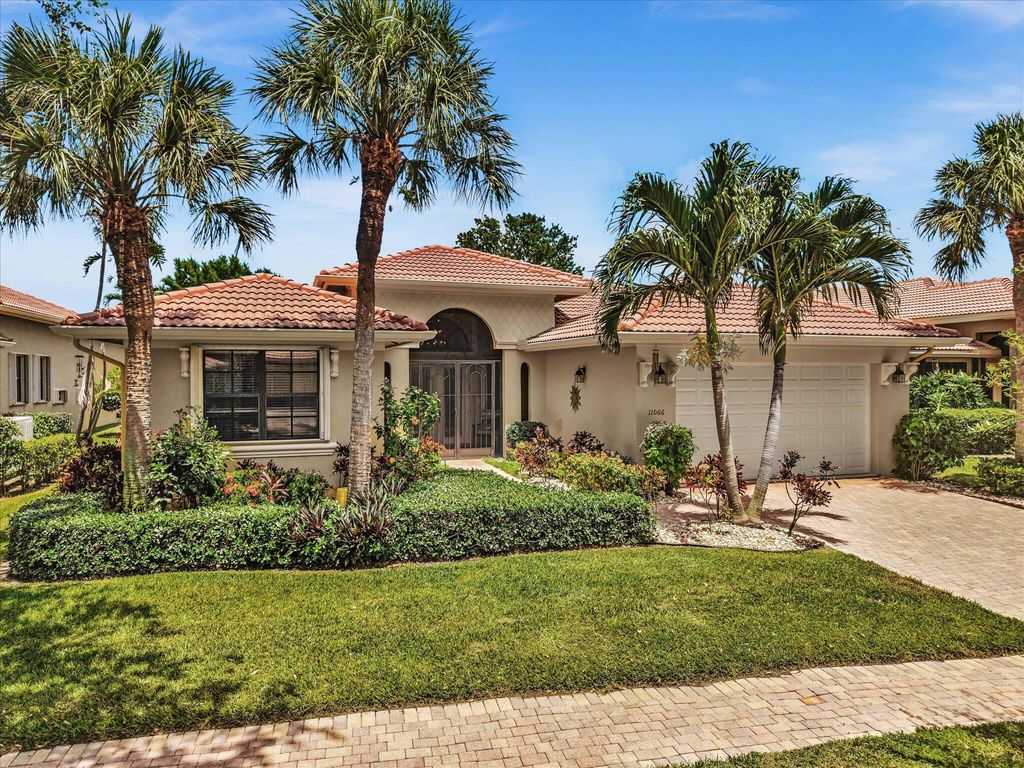 Photo of 11066 Via Amalfi, Boynton Beach, FL 33437 (MLS # R11102096)