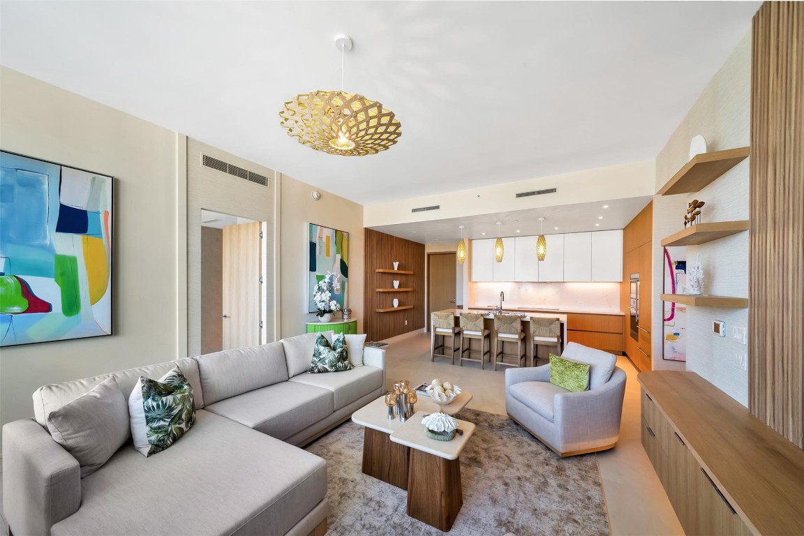 HARBOR BEACH - Residential Lease