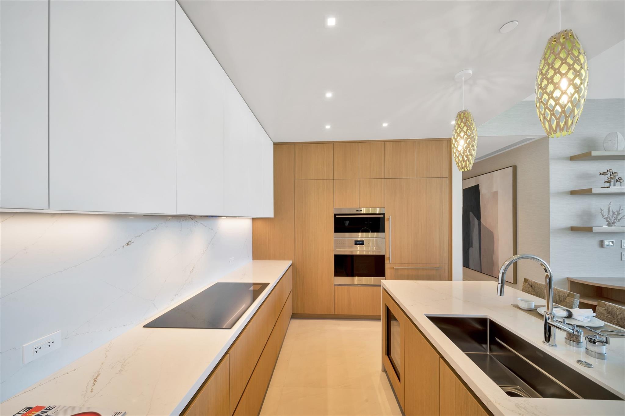 HARBOR BEACH - Residential Lease