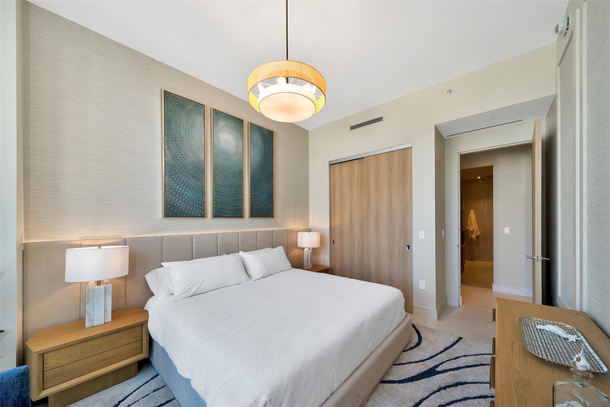 HARBOR BEACH - Residential Lease