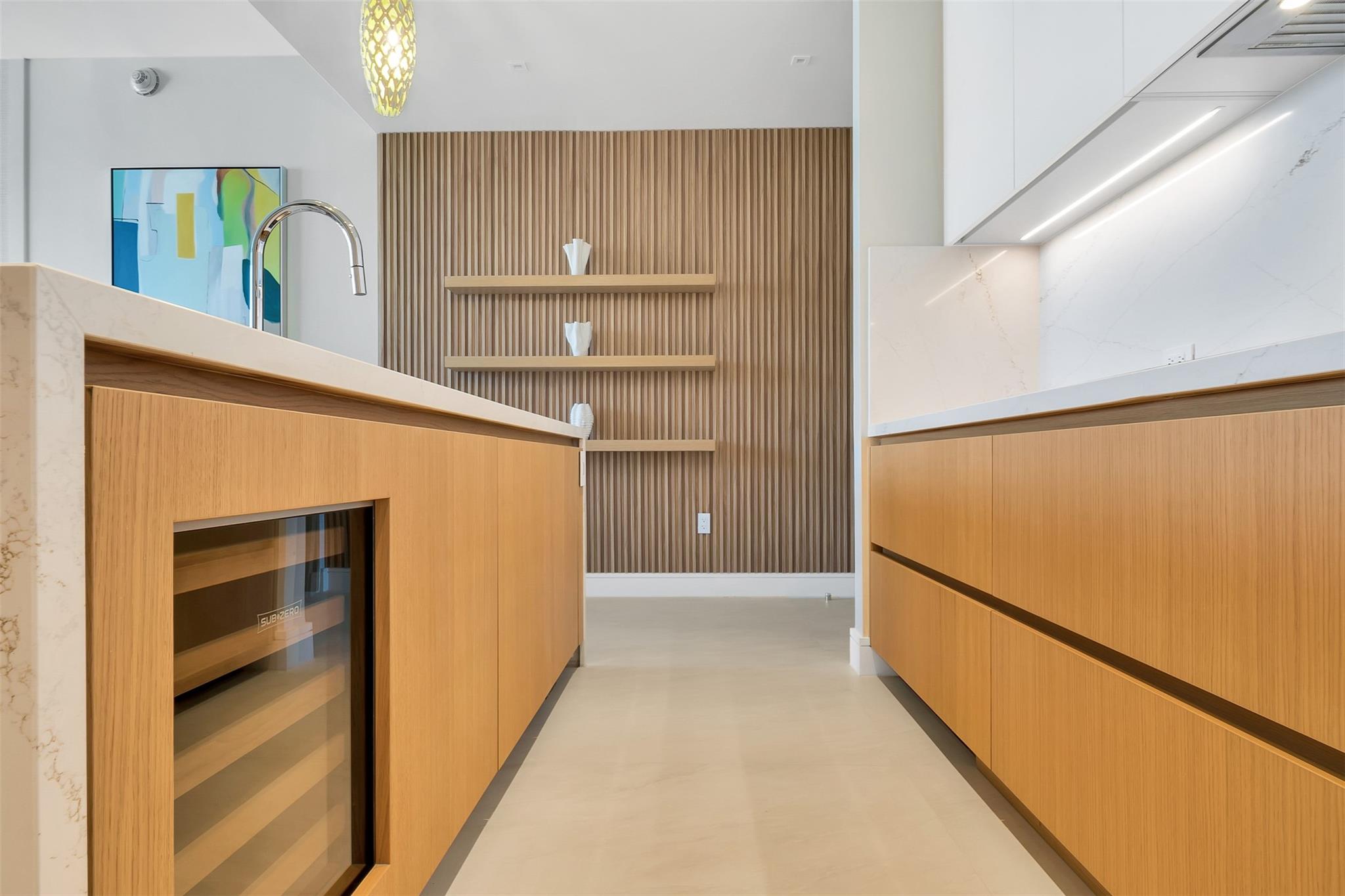 HARBOR BEACH - Residential Lease