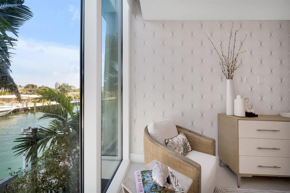 HARBOR BEACH - Residential Lease