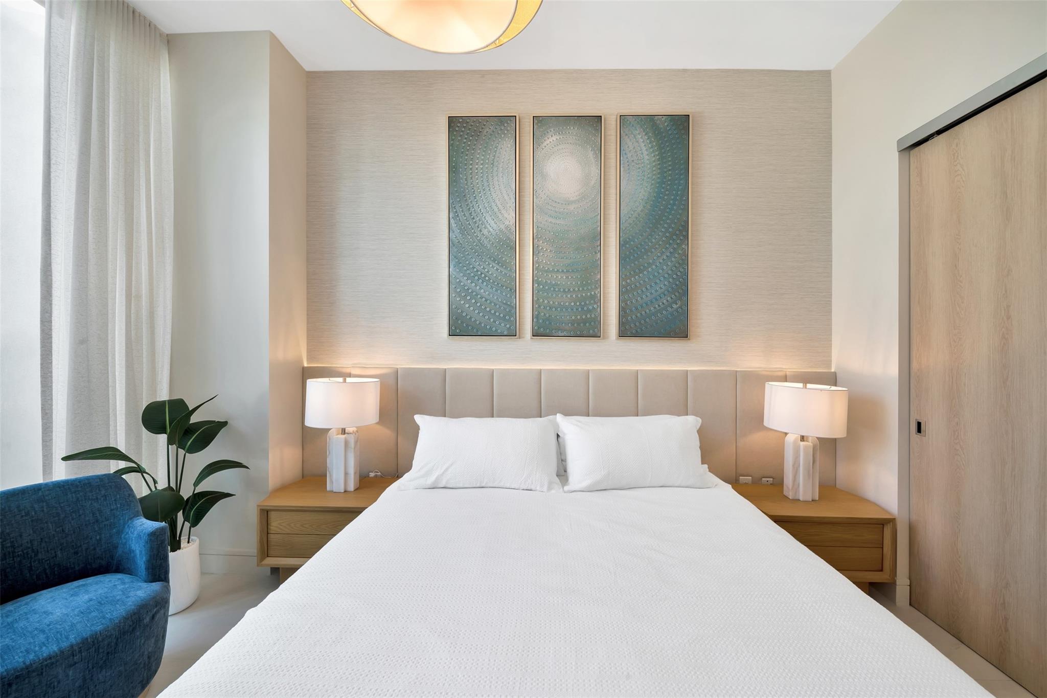 HARBOR BEACH - Residential Lease