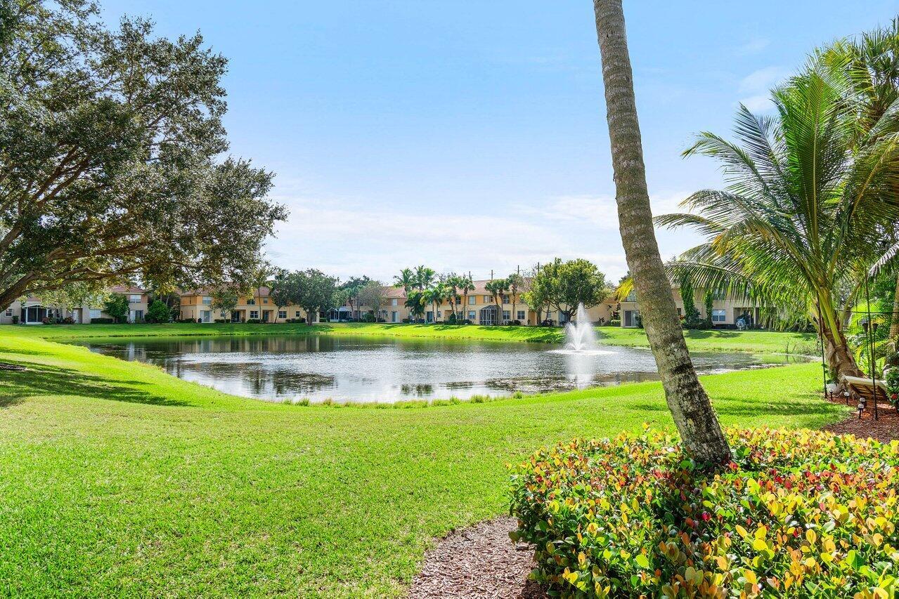 SEMINOLE ESTATES & TOWNHO - Residential
