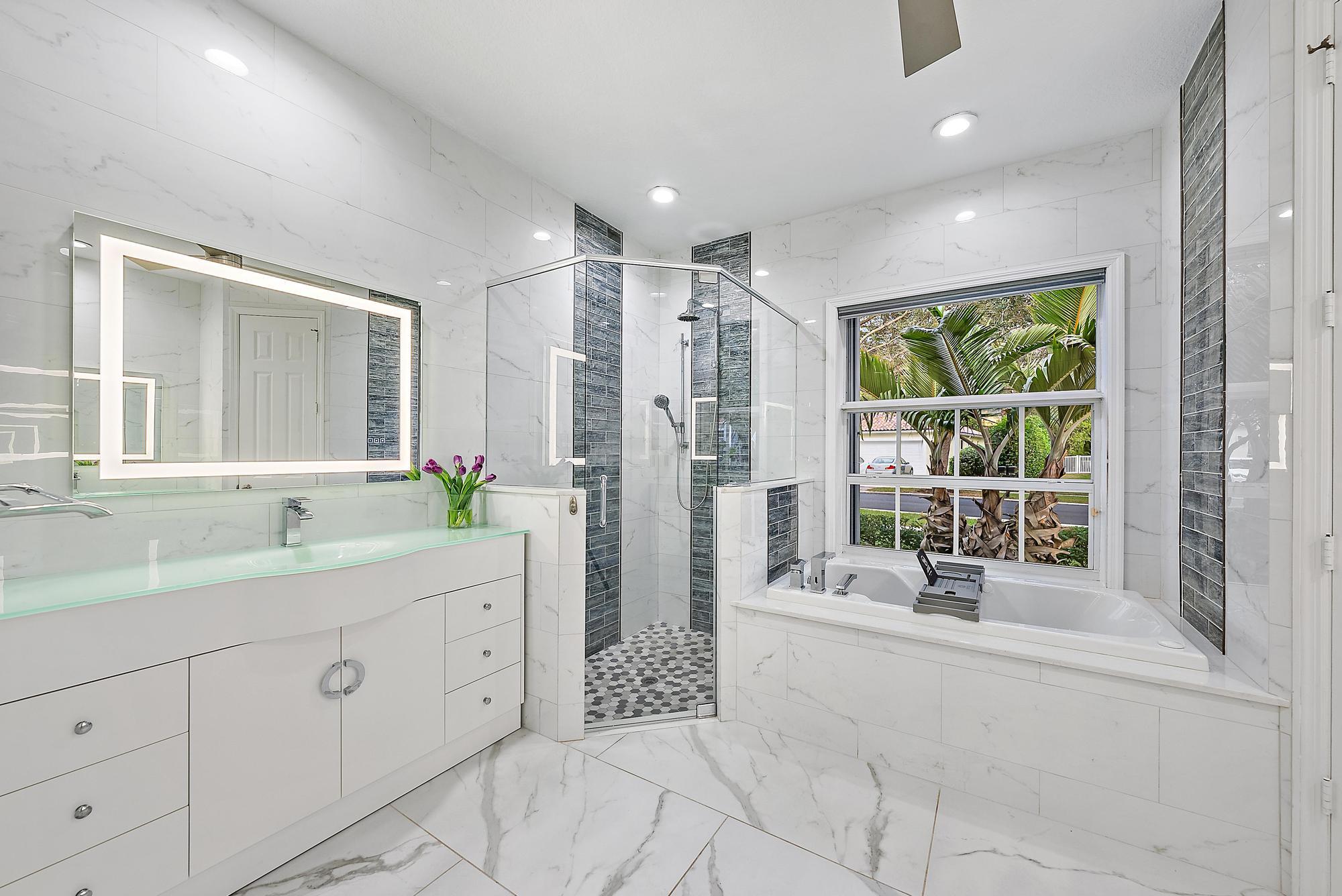 OSPREY COVE YACHT CLUB - Residential