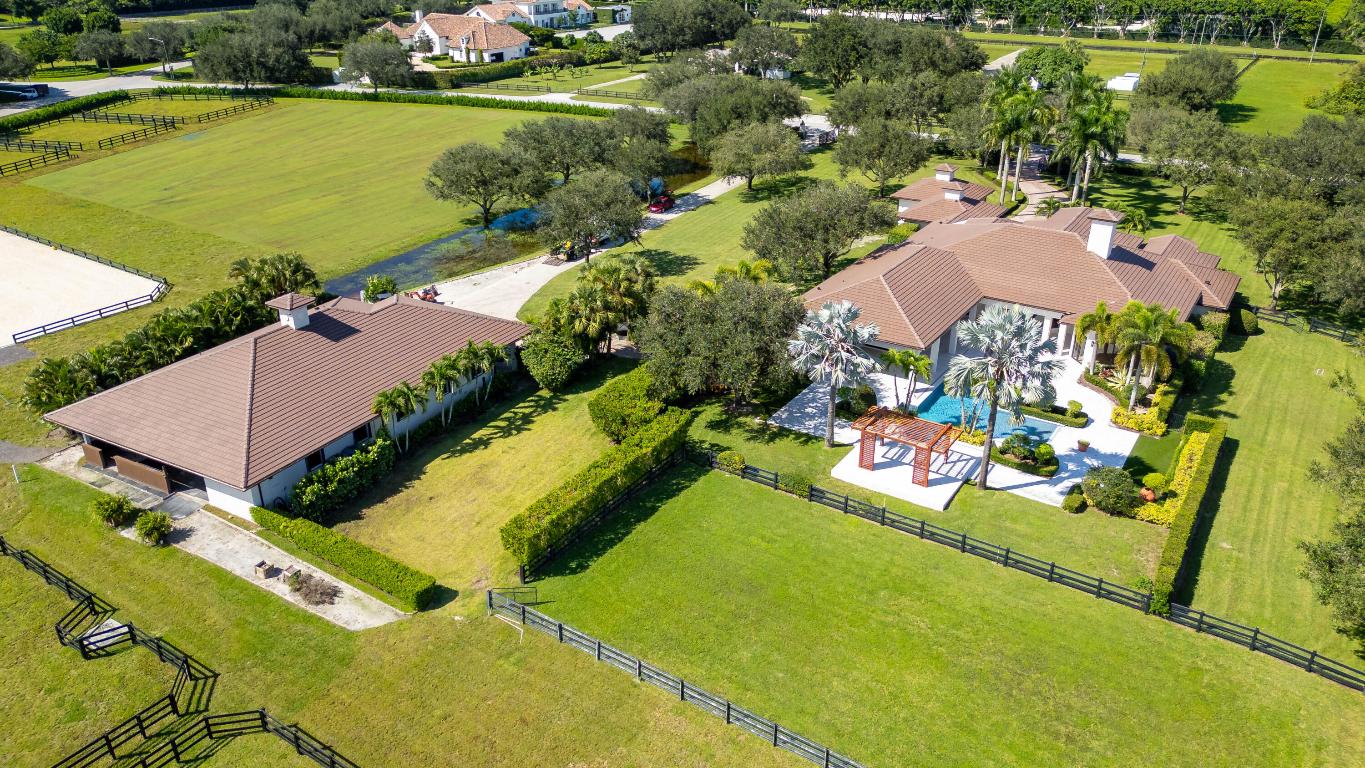 PALM BEACH POINT - Residential