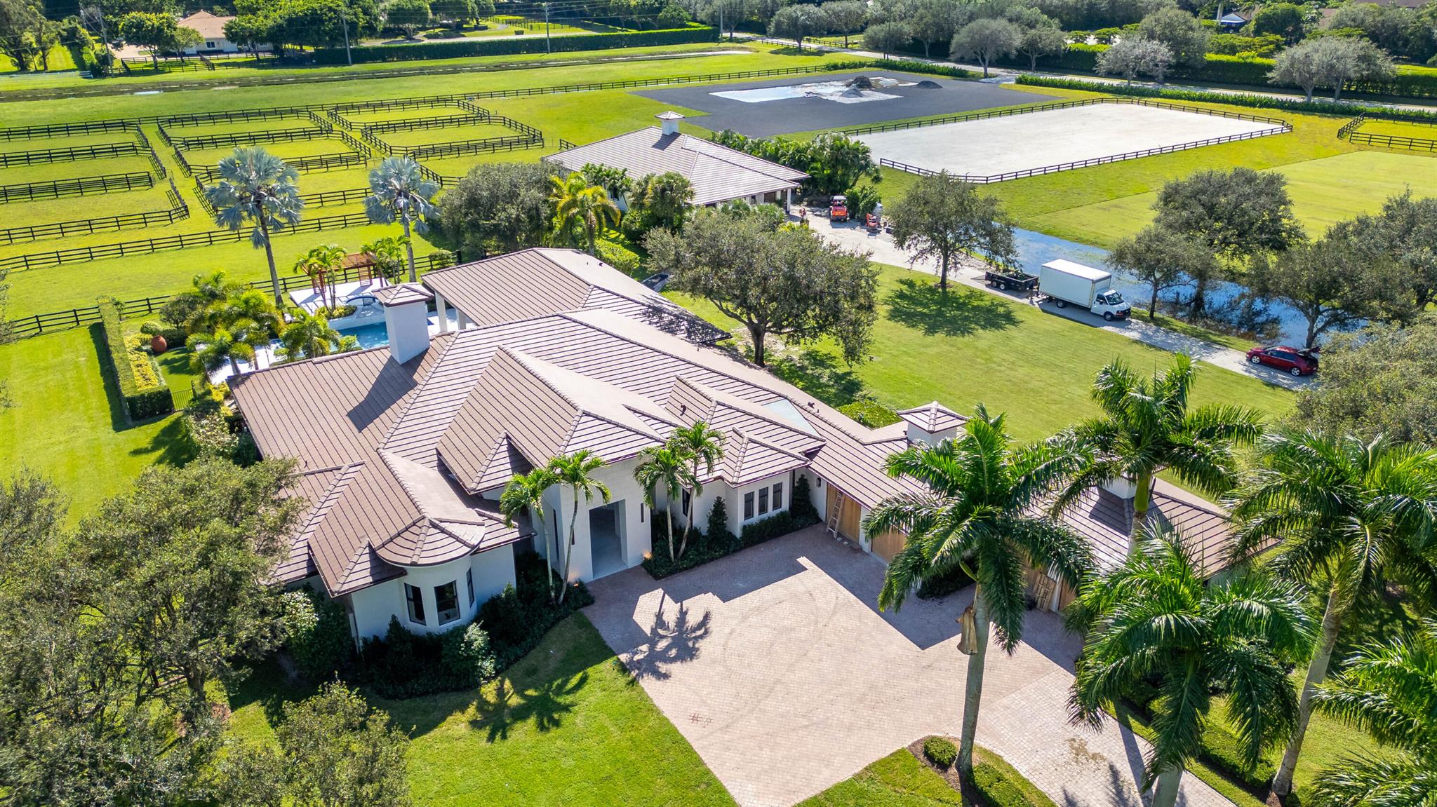 PALM BEACH POINT - Residential