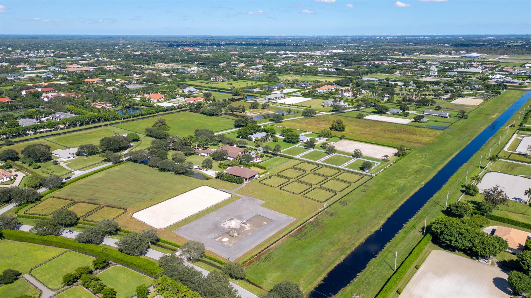 PALM BEACH POINT - Residential
