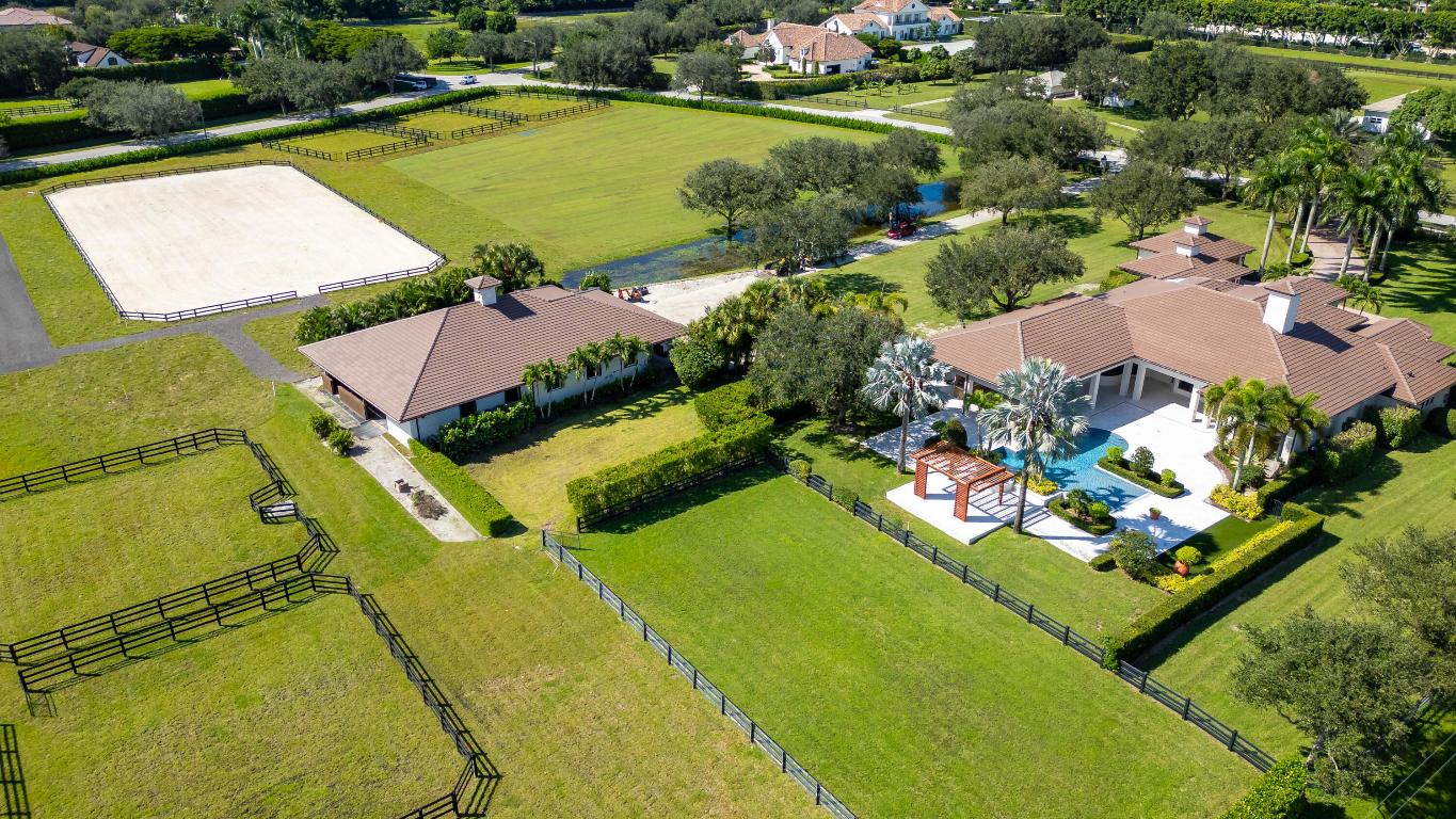 PALM BEACH POINT - Residential