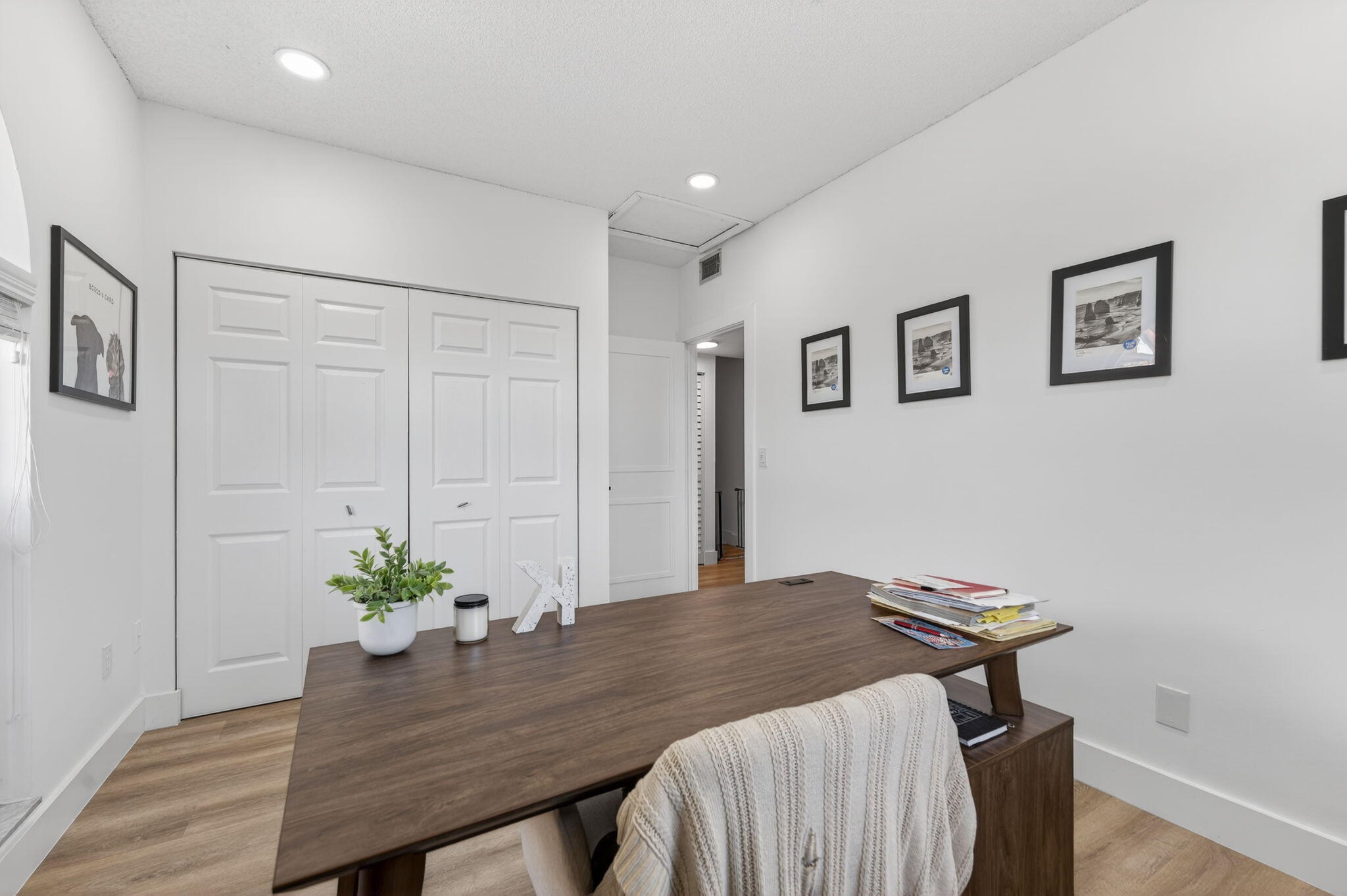 CORAL SPRINGS COUNTRY CLUB - Residential