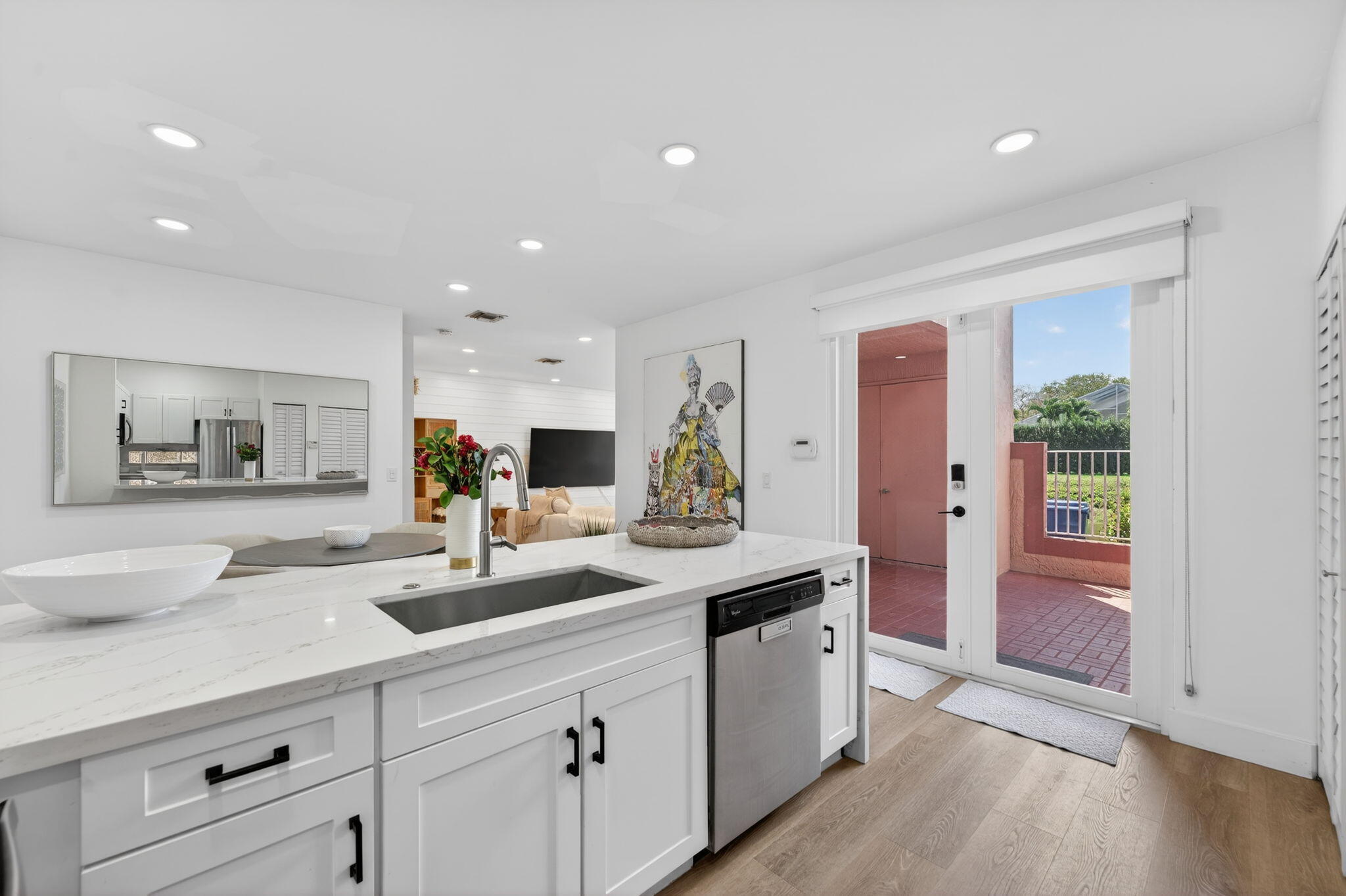 CORAL SPRINGS COUNTRY CLUB - Residential