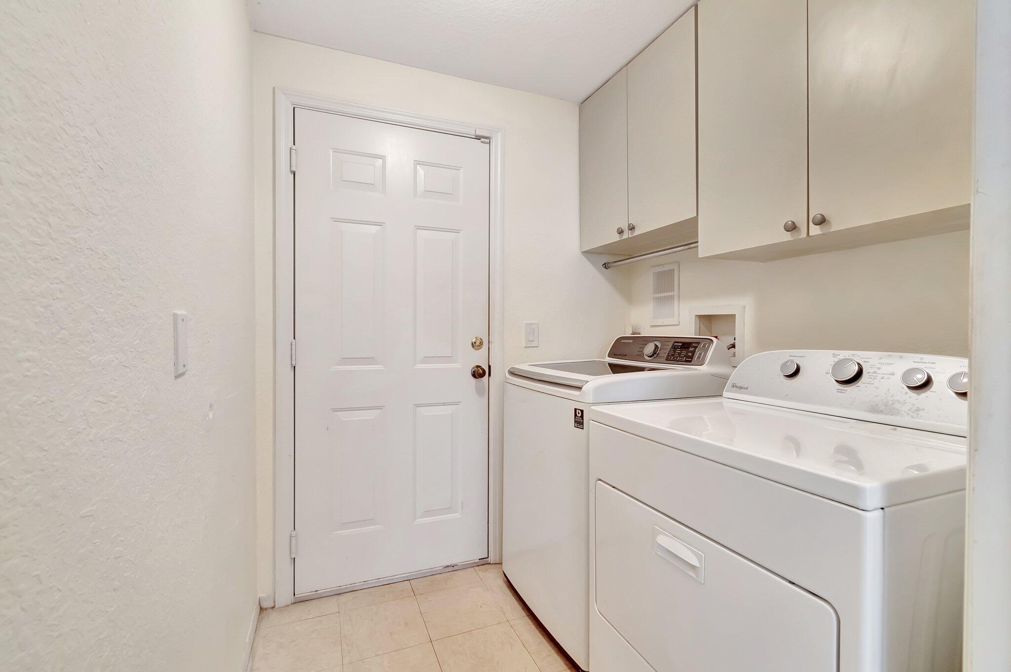 RESIDENCES OF BELMONT AT - Residential Lease